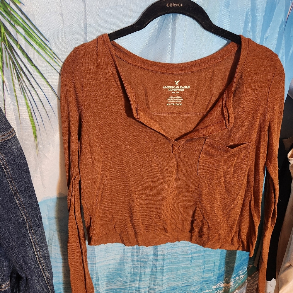 American Eagle Cropped Tee XS xsmall